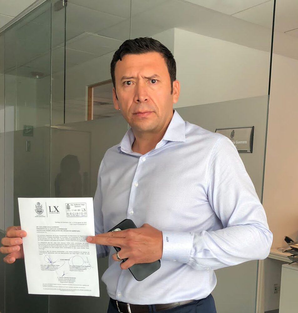 PHOTO 2022 08 25 21 30