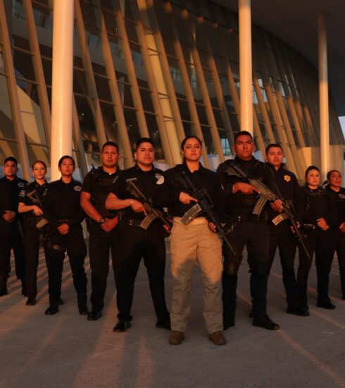 71 273 38911 1261200443 Policia Queretana (1)