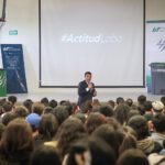 71 273 39461 1097583629 01 27 02 ACTITUD LOBO