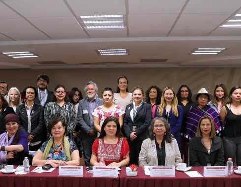 Mujeres senado