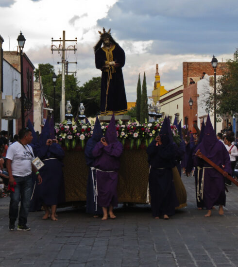 71 273 39956 1455909908 50 anos de la Procesion del Silencio en Queretaro AL