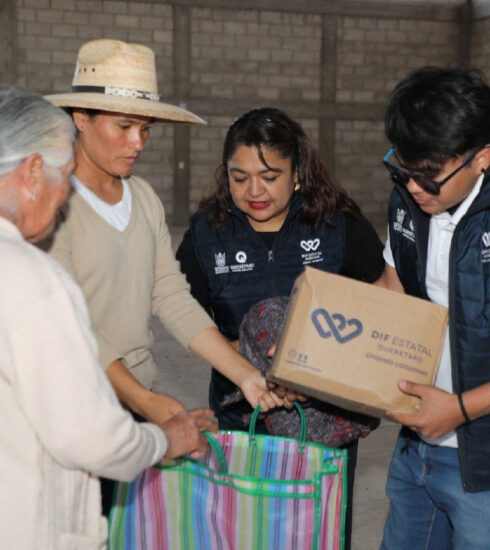71 273 39992 1051233353 050423 ENTREGA DE DESPENSAS