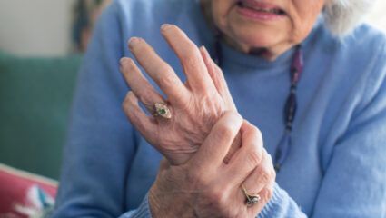 71 273 40027 1430204605 1 0410 PARKINSON
