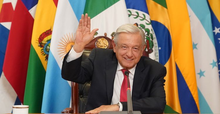 Amlo latina