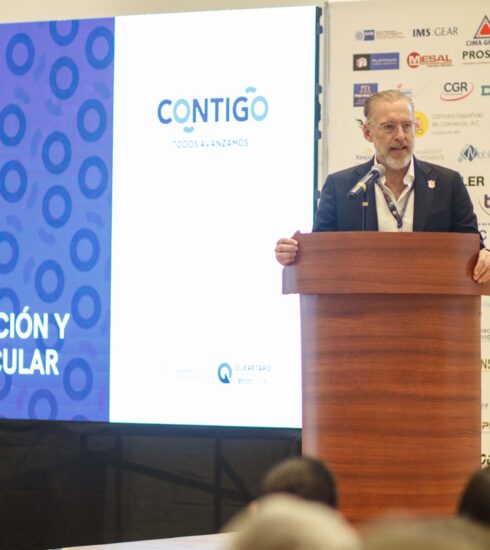 71 273 40792 1185727857 05 31 CONFERENCIA (1)