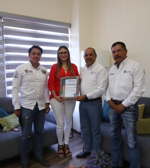 71 273 40915 1874194478 IMG