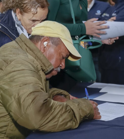 71 273 41628 827018205 3CD01861 3E6A 4E1D 8EFA F7CE846EB289