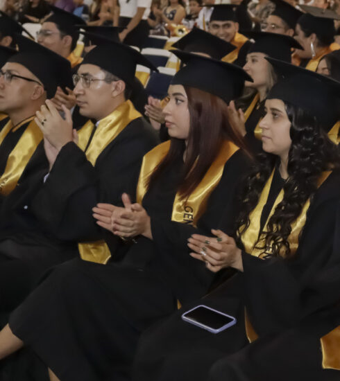 71 273 41688 1465944748 10 08 23 GRADUACION UTEQ