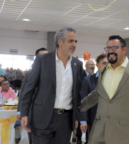 71 273 41701 1211594897 86AB225B 53D8 4CC3 B37E 69A99C0ADC27