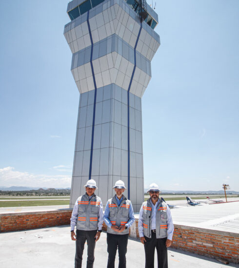 71 273 41782 1248689334 08 17 VISITA AIQ (4)