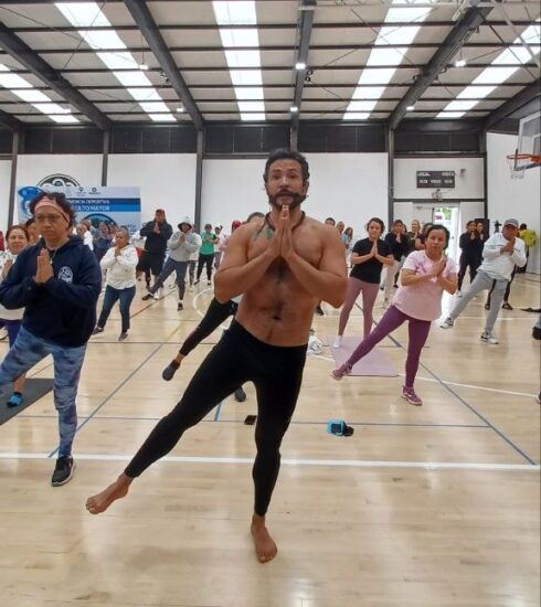 71 273 41807 1237862009 IMG