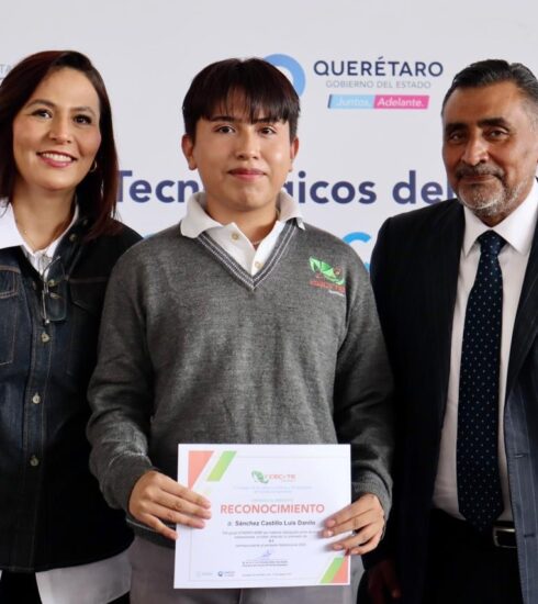 71 273 41840 463704418 8F9CC488 70BE 469A 880D 17BC554830F1