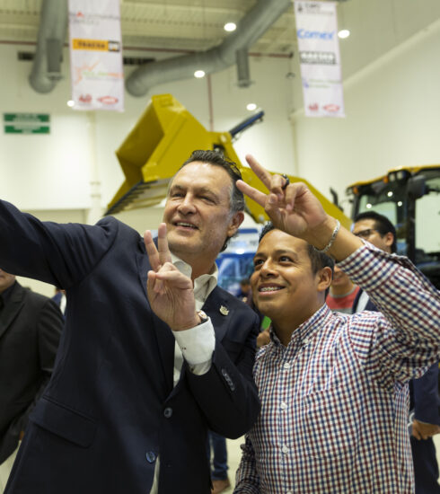 71 273 41854 1082647448 40AC6C12 EABC 4F13 B37C AC2401C7CF7D