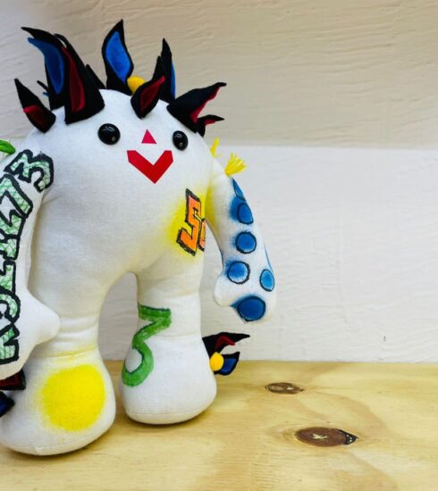 71 273 41879 1860404542 28 08 23 Toy1