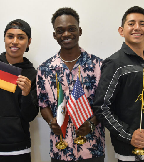 71 273 41900 1713254672 08 23 1UTEQ IDIOMAS