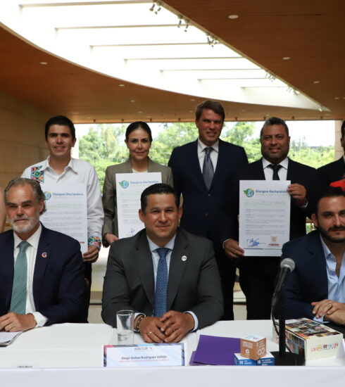 71 273 41922 1118928342 IMG