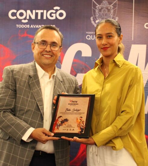 71 273 41955 1298971586 029C8FBC E624 47B5 9D54 35AC10A5A17A