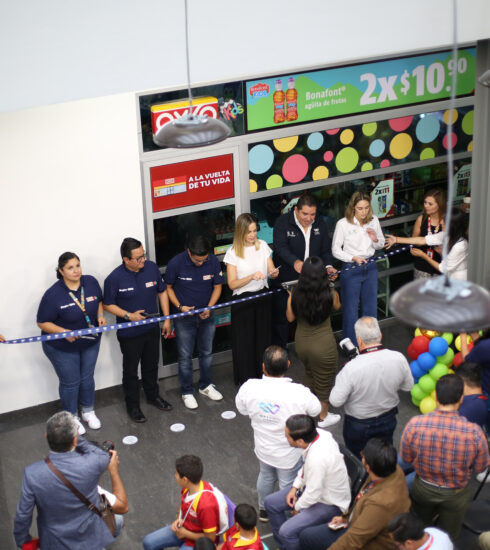 71 273 42109 84040891 140923 INAUGURACION OXXO KIDS