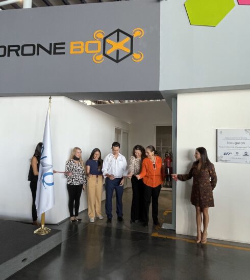 71 273 42174 892683881 20 09 Inauguracion DroneBoxF3