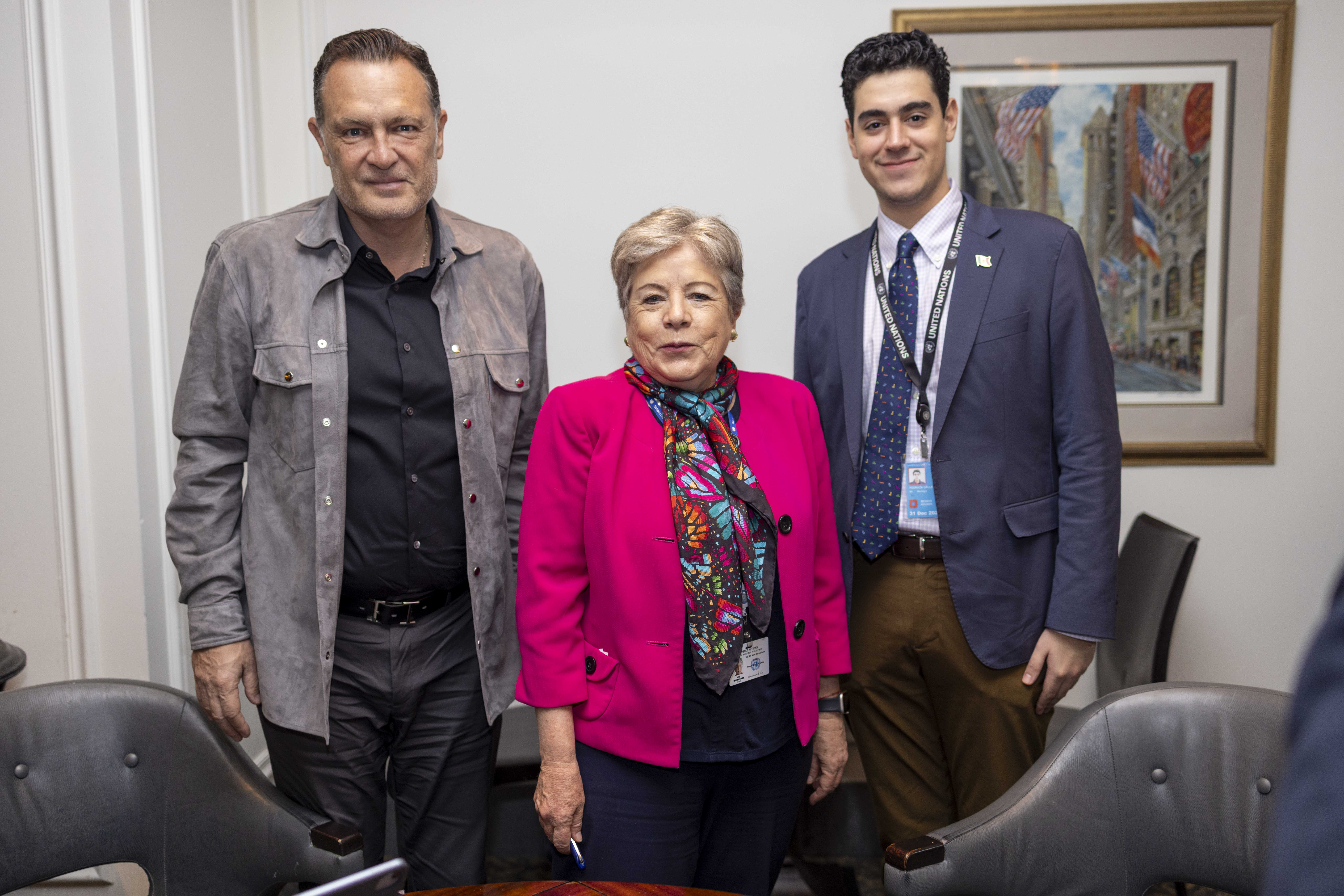 71 273 42183 1902954972 IMG