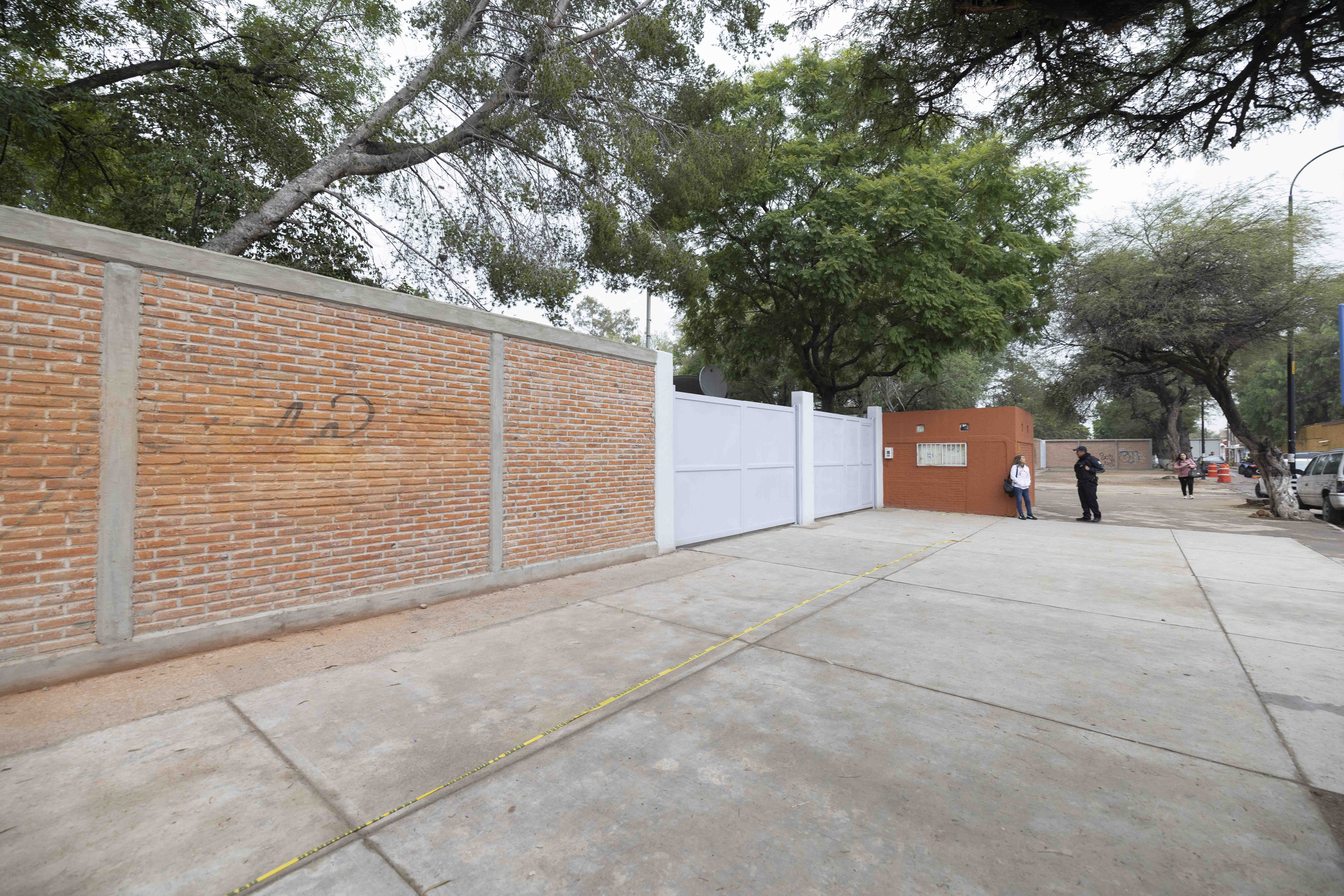 71 273 42574 2042025310 ENTREGA OBRA SECUNDARIA QUETZALCOATL CORR QRO 25 10 2023 JE
