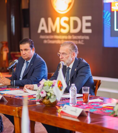 71 273 42601 1249639392 10 26 ASAMBLEA (8)
