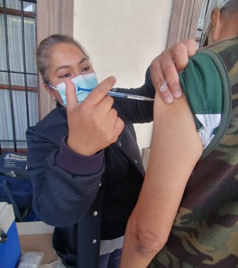 71 273 42641 518278425 2 SESA 3010 VACUNACION CONTRA INFLUENZA