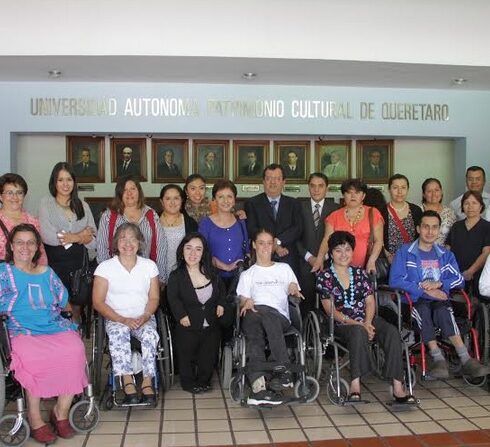000 Uaq incluye atodos