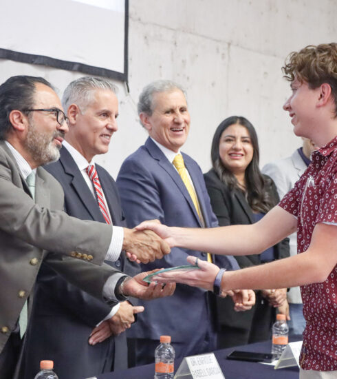 71 273 42729 1062301855 PREMIO CIENCIAS 01 09