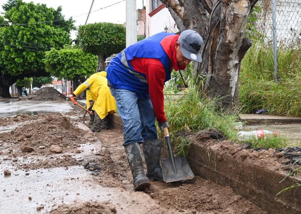 71 273 43269 160922804 FOTO3 CEI 01 2024 Se invierten 25 millones de pesos en dos colonias del centro de Queretaro