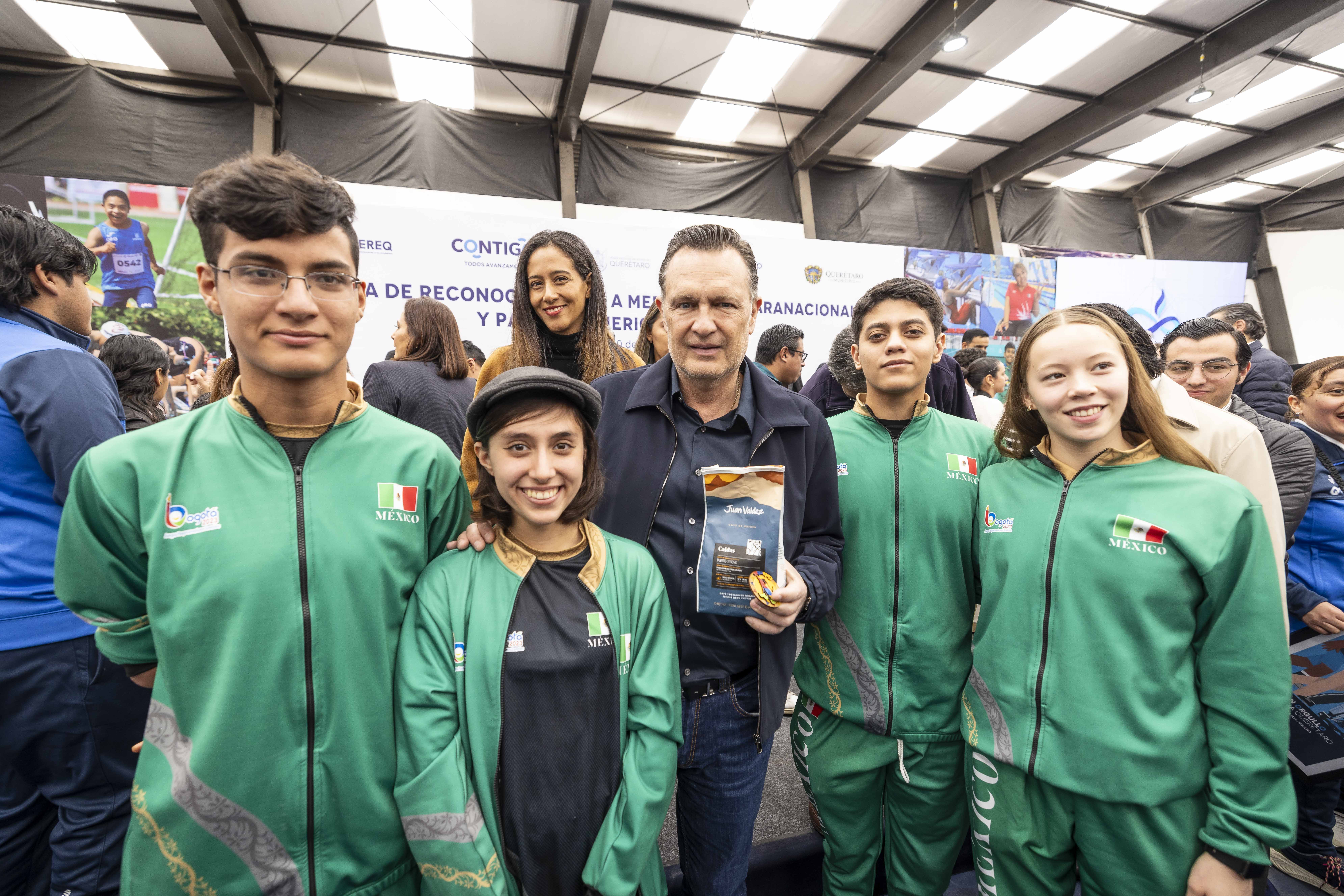 71 273 43310 2071723906 IMG