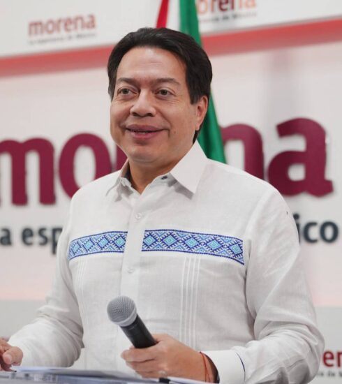 Mario Delgado q