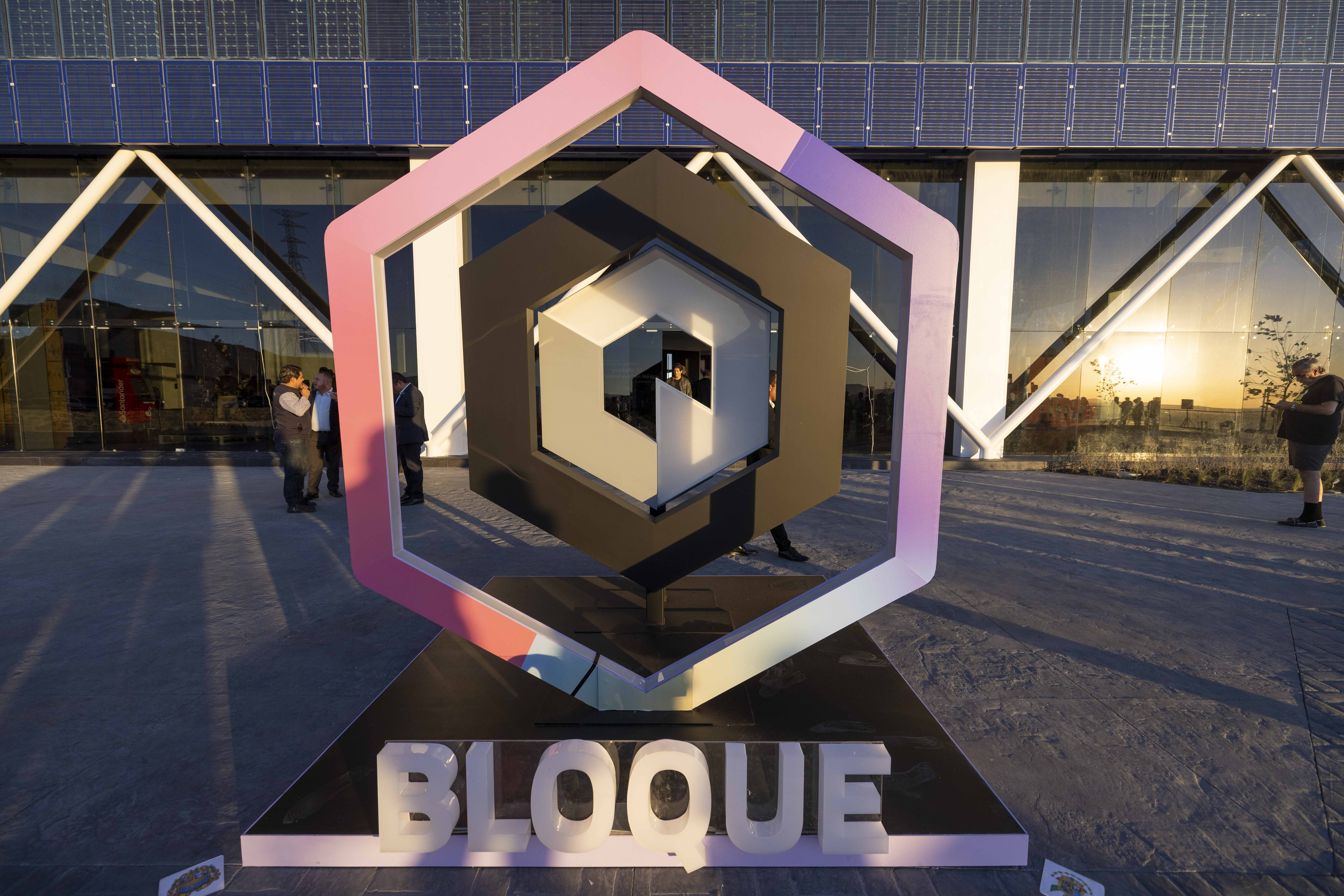 71 273 43727 587795179 20 02 presentacion bloque 03