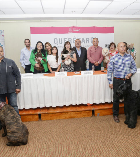 71 273 44239 525022875 EXPO CANINA
