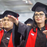 71 273 44526 1348151594 03 17 06 GRADUACIONES