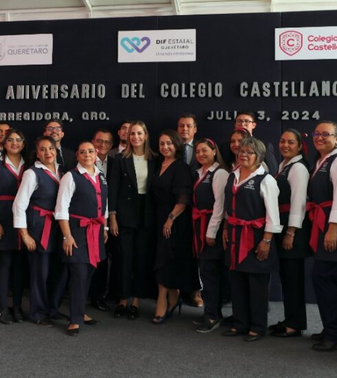 Reconoce Car Herrera el servicio educativo del Colegio Castellano