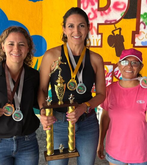 71 273 45077 1581012197 12 08 CECyTEQ PREMIACION XXIII JDYCTC 2024 (12)