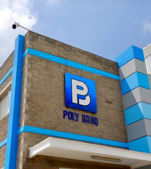 71 273 45450 296241207 09 18 POLY BAJIO (3)