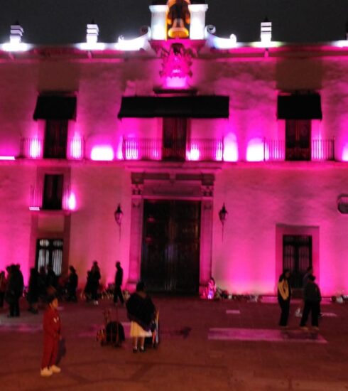 71 273 45601 421402786 02.10.24.FOTO NOTA MES ROSA
