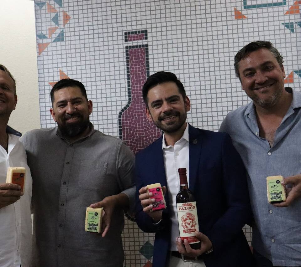 71 273 45743 657571635 FEST VIVA QUESO