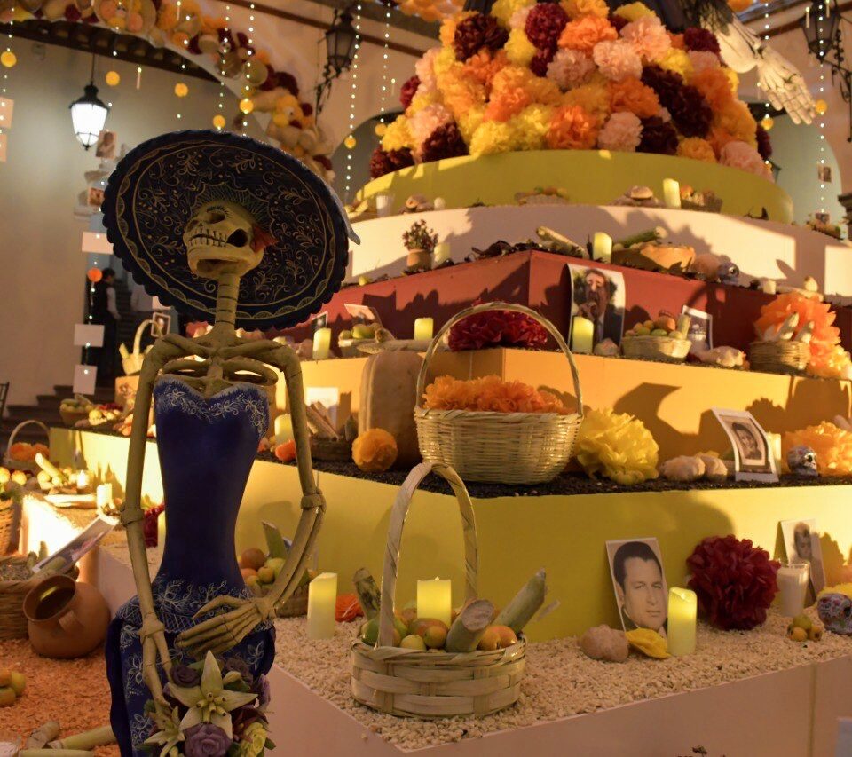 71 273 45888 2140610027 28.10.24.INAUGURACION ALTAR