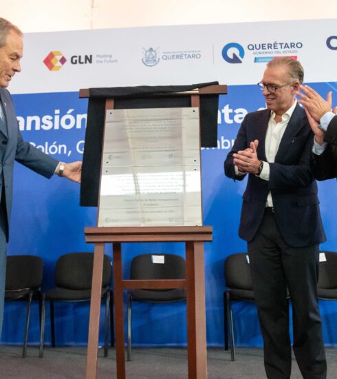 71 273 46088 1368149131 152 11 13 INAUGURACION GLN