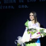 71 273 46240 734783336 VICTORIA REINA NAVIDAD