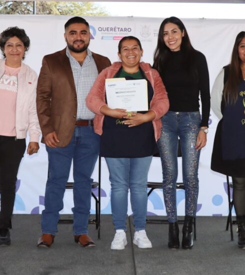 71 273 46445 1090203864 13 12 ST Clausura cursos ElMarque 769 s 01