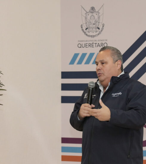 71 273 46499 1315153011 AMQS5264.Rueda de Prensa Dic.24 AMEQ