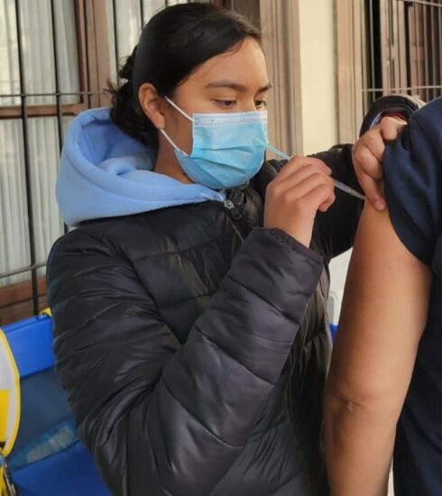 71 273 46565 2065475765 1 2812 SESA VACUNACION