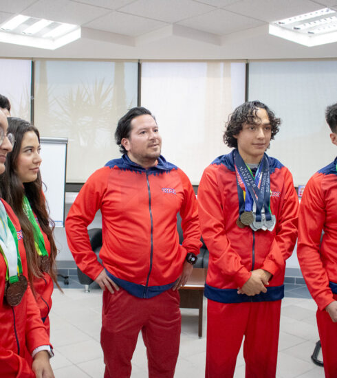 71 273 46837 157863013 28 01 UPQ NATACION