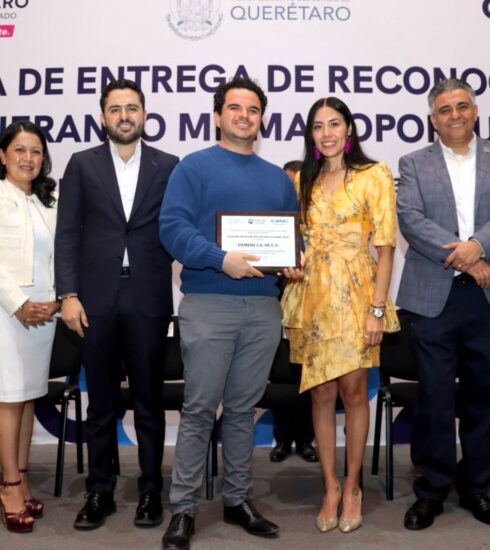 71 273 47625 2106406893 11 04 ST Empresas Generando Oportunidades