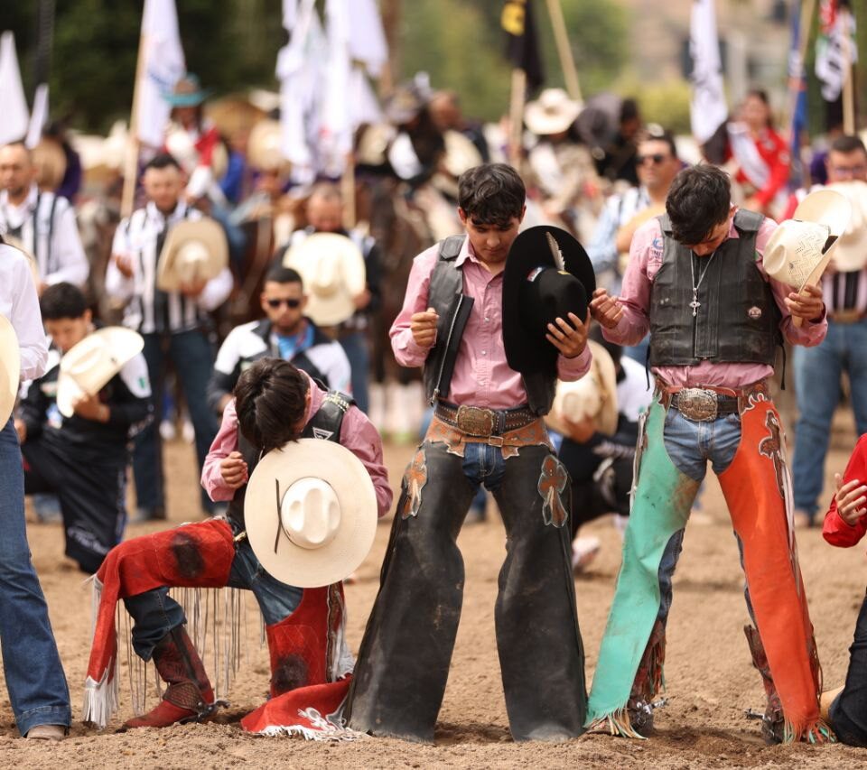 71 273 48086 1071033661 02 06 25 INDEREQ rodeo2
