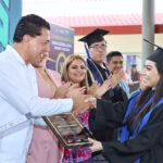 71 273 48242 1419804962 04 16 06 25 Graduacion Jalpan